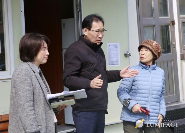 수원시 장안구청장, ‘영화동 게이트볼장 정비사업’ 현장 점검