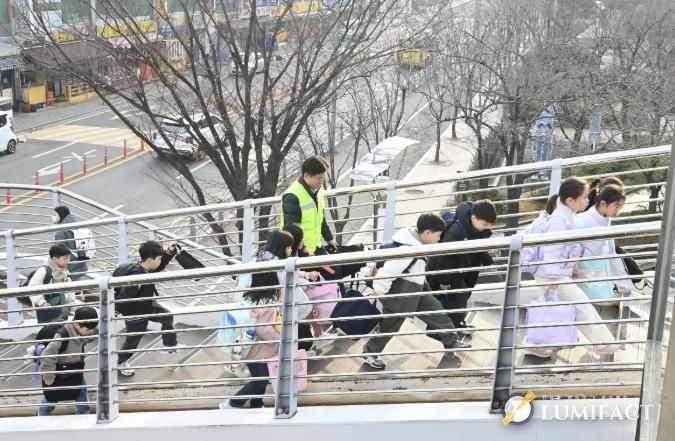 지난 5일 부천서초등학교 워킹스클버스 모습